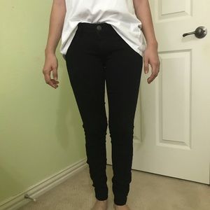 Black American Eagle jeans